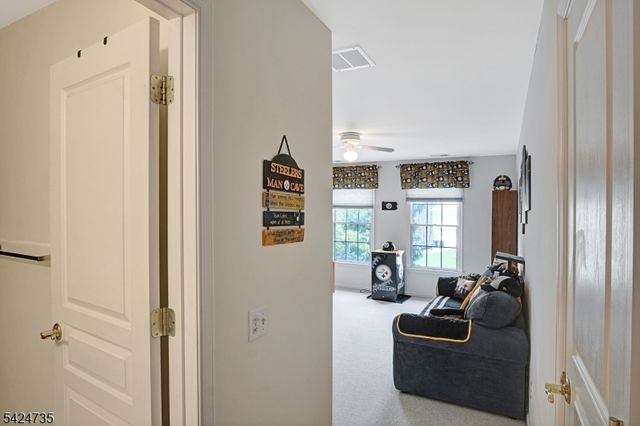 7 Hager St, East Brunswick Twp., NJ 08816