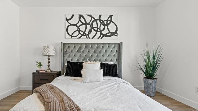 7833 Camino Huerta, San Diego, CA 92122