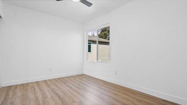 7833 Camino Huerta, San Diego, CA 92122
