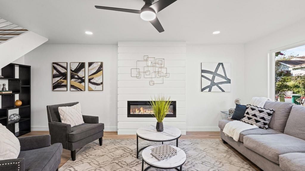 7833 Camino Huerta, San Diego, CA 92122