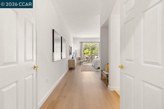 501 Falconwood Ct, Walnut Creek, CA 94595