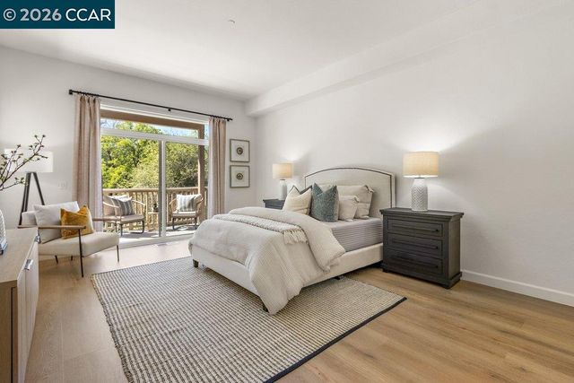 501 Falconwood Ct, Walnut Creek, CA 94595