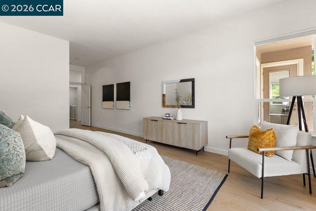 501 Falconwood Ct, Walnut Creek, CA 94595