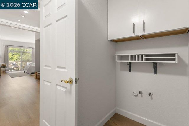 501 Falconwood Ct, Walnut Creek, CA 94595