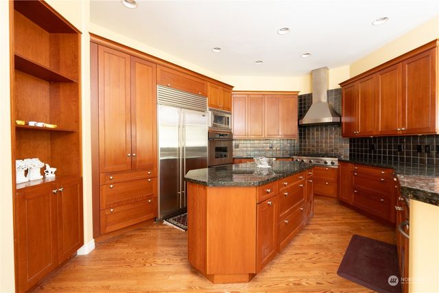 12244 337th Place NE, Carnation, WA 98014