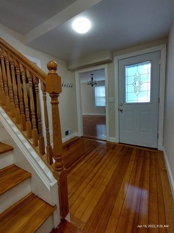 62 Washington Street 62, Wellesley, MA 02481