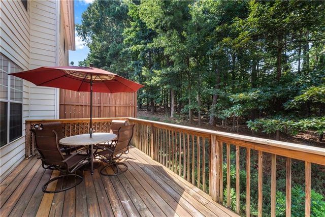 3733 Chattahoochee Summit SE Drive 7, Atlanta, GA 30339