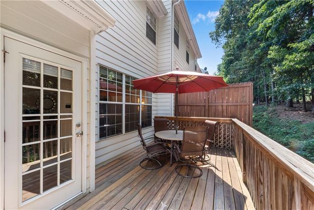 3733 Chattahoochee Summit SE Drive 7, Atlanta, GA 30339
