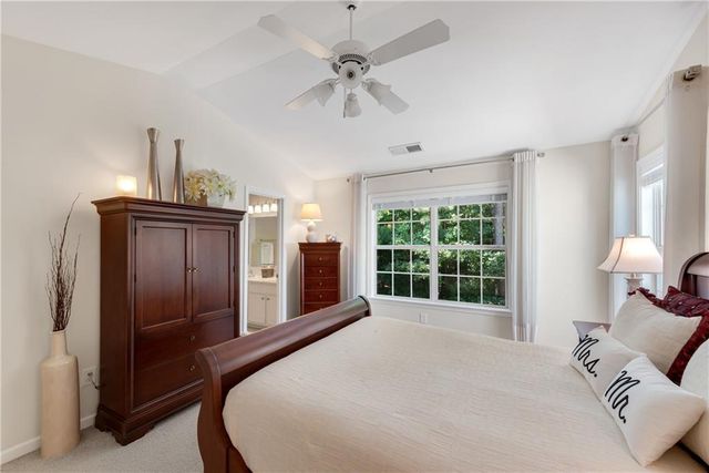 3733 Chattahoochee Summit SE Drive 7, Atlanta, GA 30339
