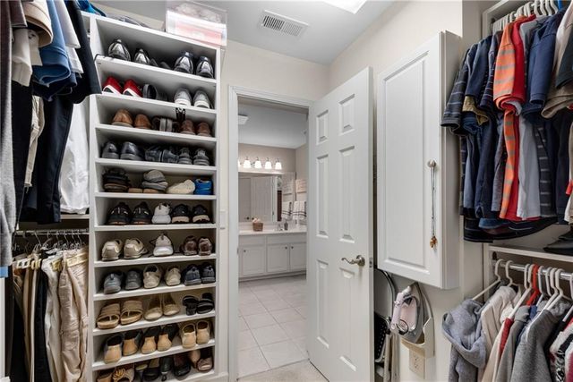3733 Chattahoochee Summit SE Drive 7, Atlanta, GA 30339