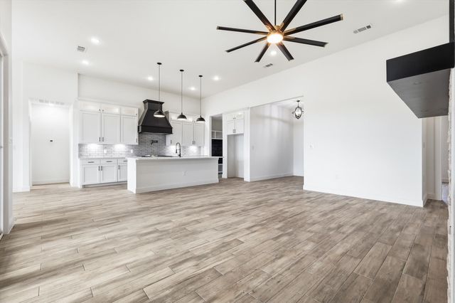 8797 Kassandra Drive, Sanger, TX 76266