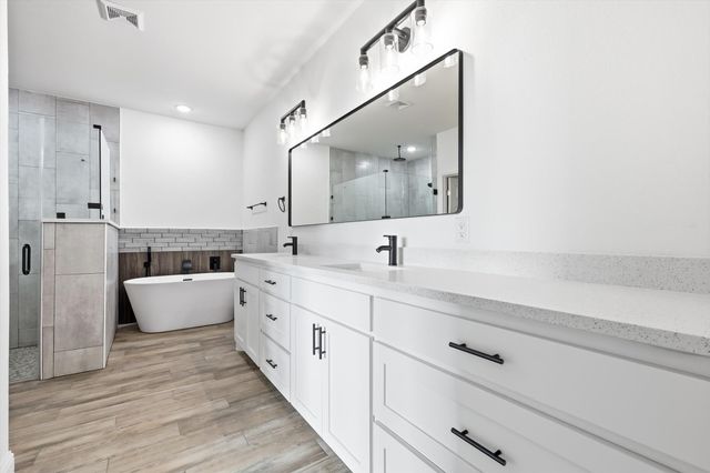 8797 Kassandra Drive, Sanger, TX 76266