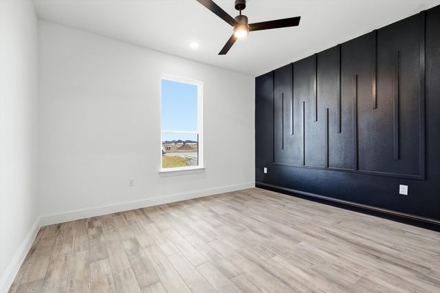 8797 Kassandra Drive, Sanger, TX 76266