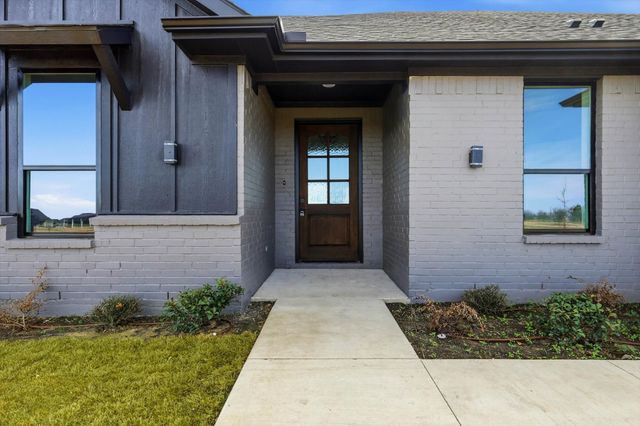 8797 Kassandra Drive, Sanger, TX 76266