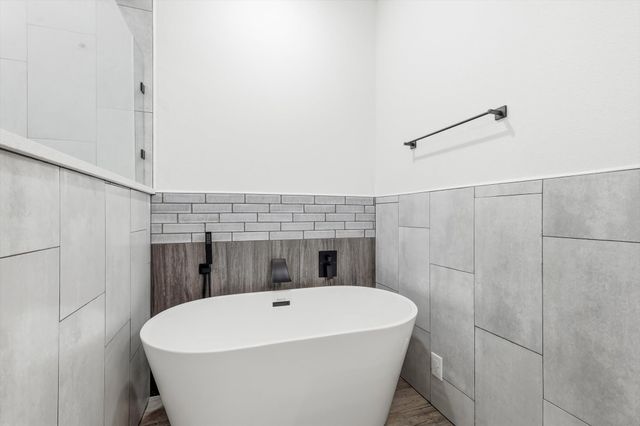 8797 Kassandra Drive, Sanger, TX 76266