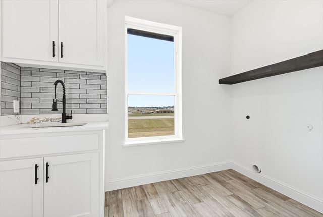 8797 Kassandra Drive, Sanger, TX 76266