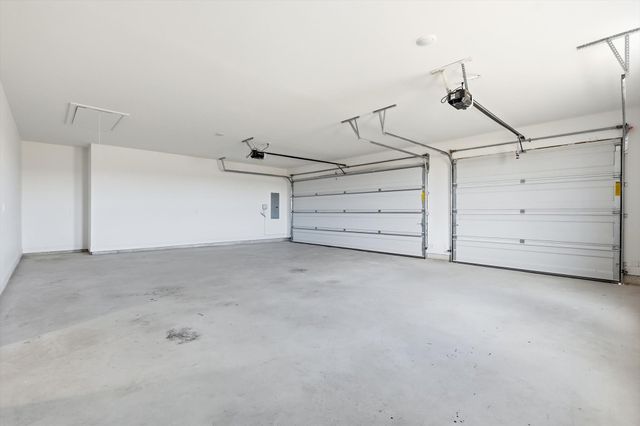 8797 Kassandra Drive, Sanger, TX 76266