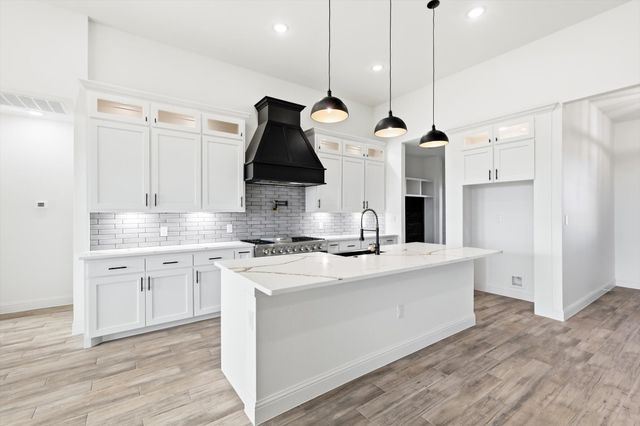 8797 Kassandra Drive, Sanger, TX 76266