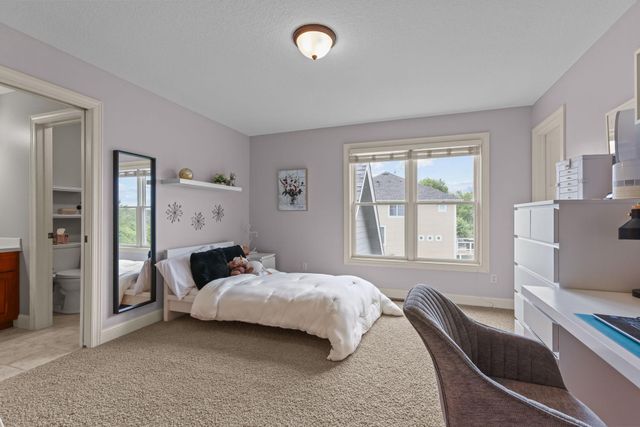7525 Territory Pass, Lakeville, MN 55044