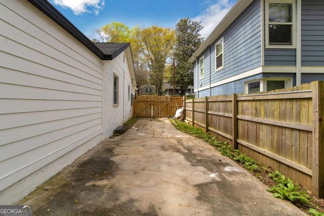 1318 Graymont Drive SW, Atlanta, GA 30310
