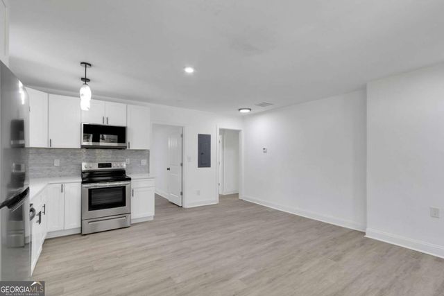 1318 Graymont Drive SW, Atlanta, GA 30310