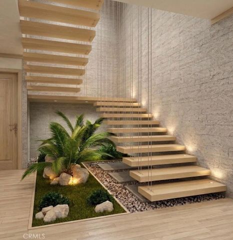 15206 La Maida, Sherman Oaks, CA 91403