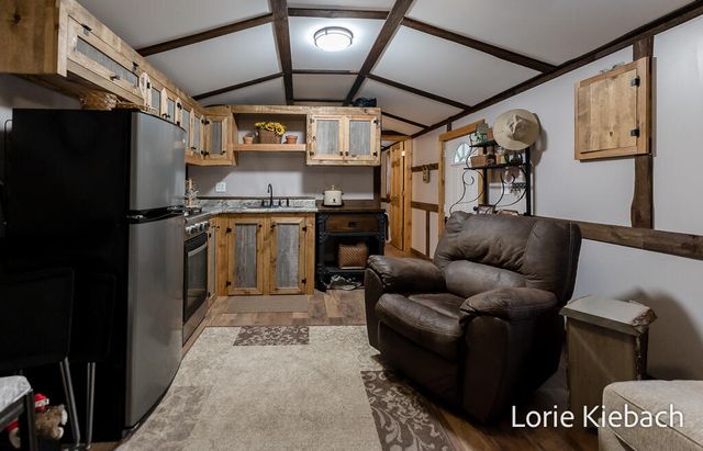 3710 E US 10, Chase Twp, MI 49623