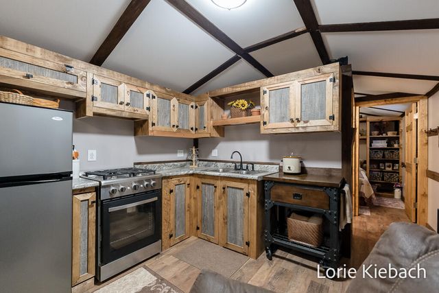 3710 E US 10, Chase Twp, MI 49623