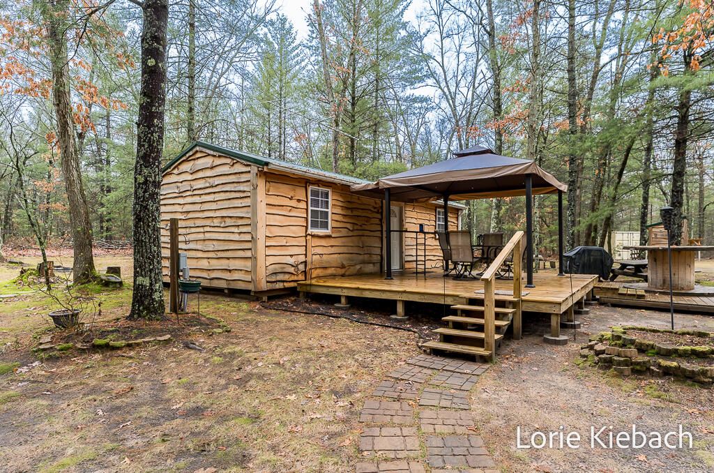 3710 E US 10, Chase Twp, MI 49623