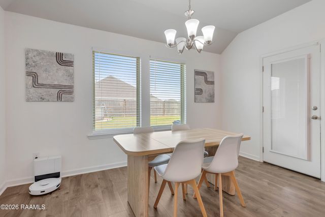 3402 Magnolia Cove Court, Maurice, LA 70555