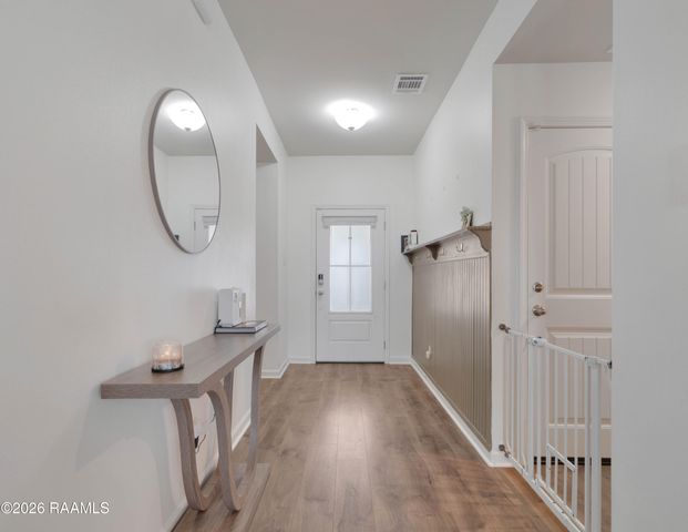 3402 Magnolia Cove Court, Maurice, LA 70555