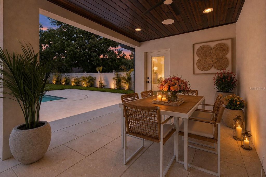 Image 58 of property listing at 906 SAMY DRIVE, Tampa, FL 33613
