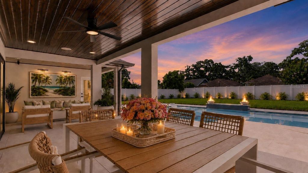 Image 60 of property listing at 906 SAMY DRIVE, Tampa, FL 33613