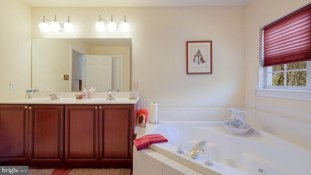 2550 BRISTOL RD, Warrington, PA 18976