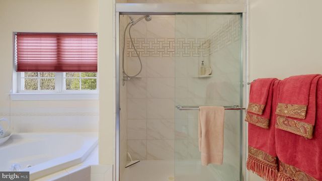 2550 BRISTOL RD, Warrington, PA 18976