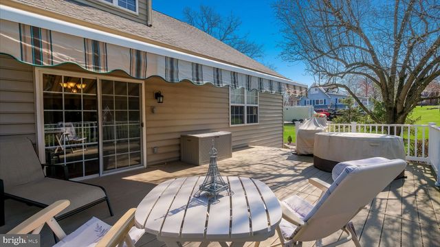 2550 BRISTOL RD, Warrington, PA 18976