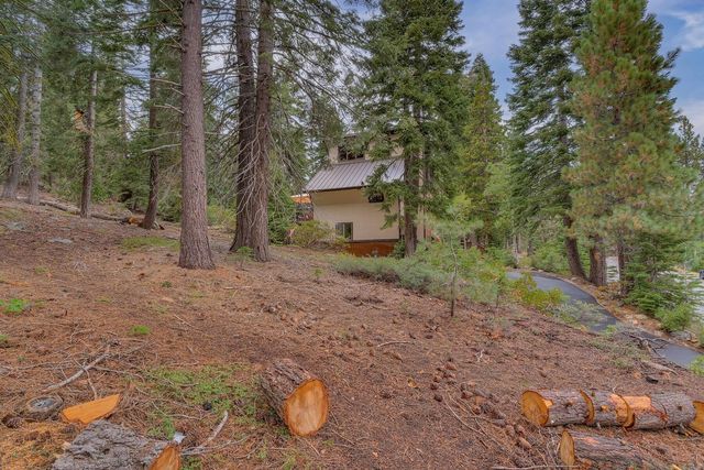 295 Snowbird Loop, Tahoma, CA 96142