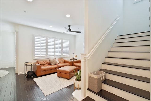 21737 Propello, Saugus, CA 91350
