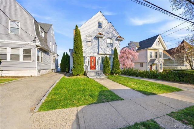 12 Tower Place, Yonkers, NY 10703