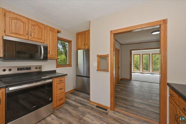 5514 Baxter Ave, Superior, WI 54880