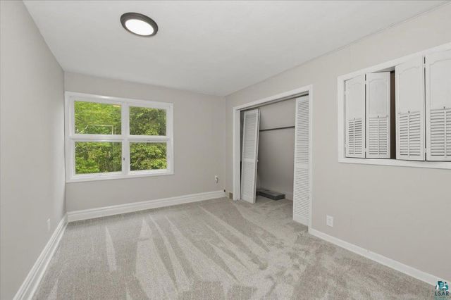5514 Baxter Ave, Superior, WI 54880