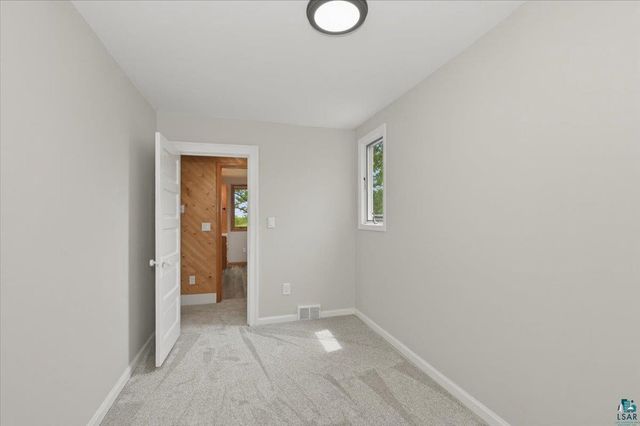5514 Baxter Ave, Superior, WI 54880