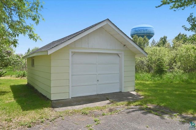 5514 Baxter Ave, Superior, WI 54880