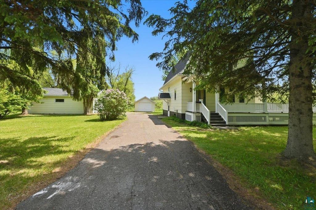 5514 Baxter Ave, Superior, WI 54880