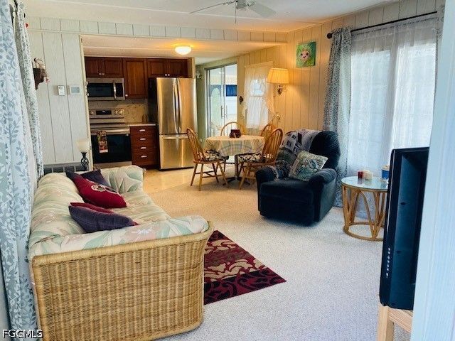 54 Channel LN, Fort Myers, FL 33905