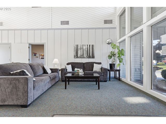 1010 Nw 135TH St D, Vancouver, WA 98685