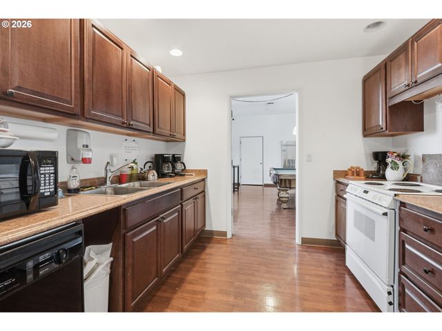 1010 Nw 135TH St D, Vancouver, WA 98685