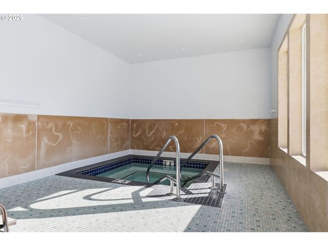 1010 Nw 135TH St D, Vancouver, WA 98685