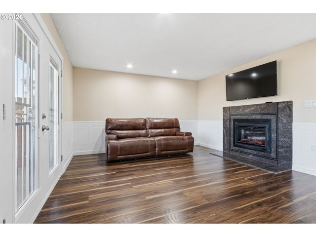 1010 Nw 135TH St D, Vancouver, WA 98685