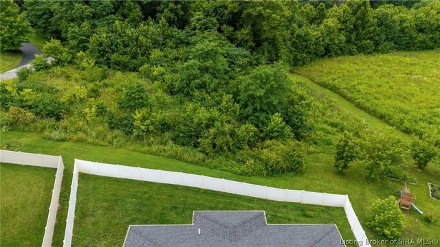 8033 Vista Place, Charlestown, IN 47111